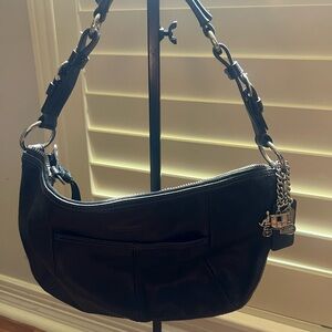 COACH Black Leather Hobo bag with Stage Coach Keychain